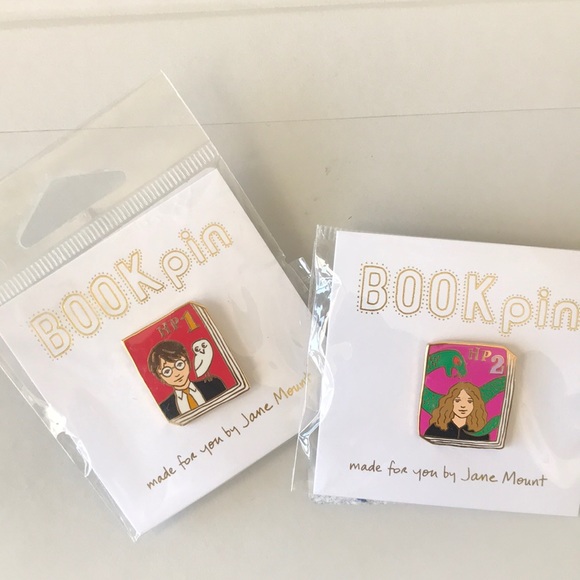 Accessories - Harry Potter books 1 & 2 lapel pins - NWT